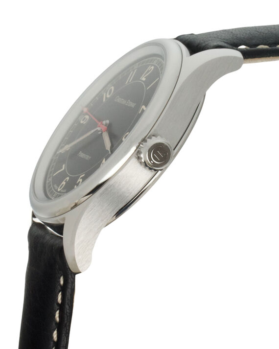 Centre seconds collection, satin-finish black dial