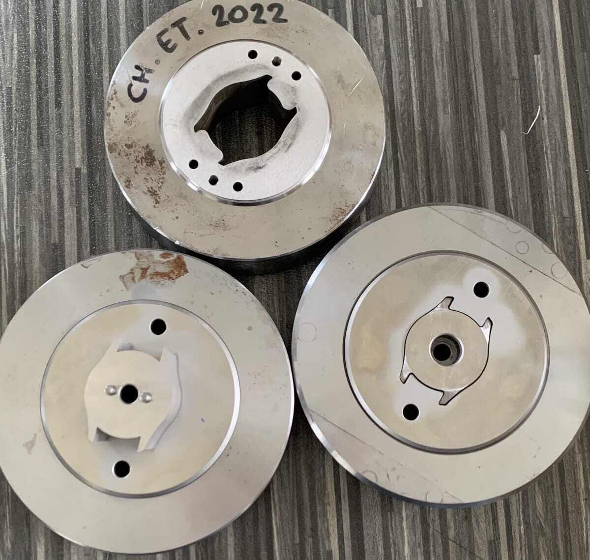 Deuxième affinage carrure boîte montre